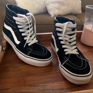 Vans Black/White Sk8-Hi (High tops)